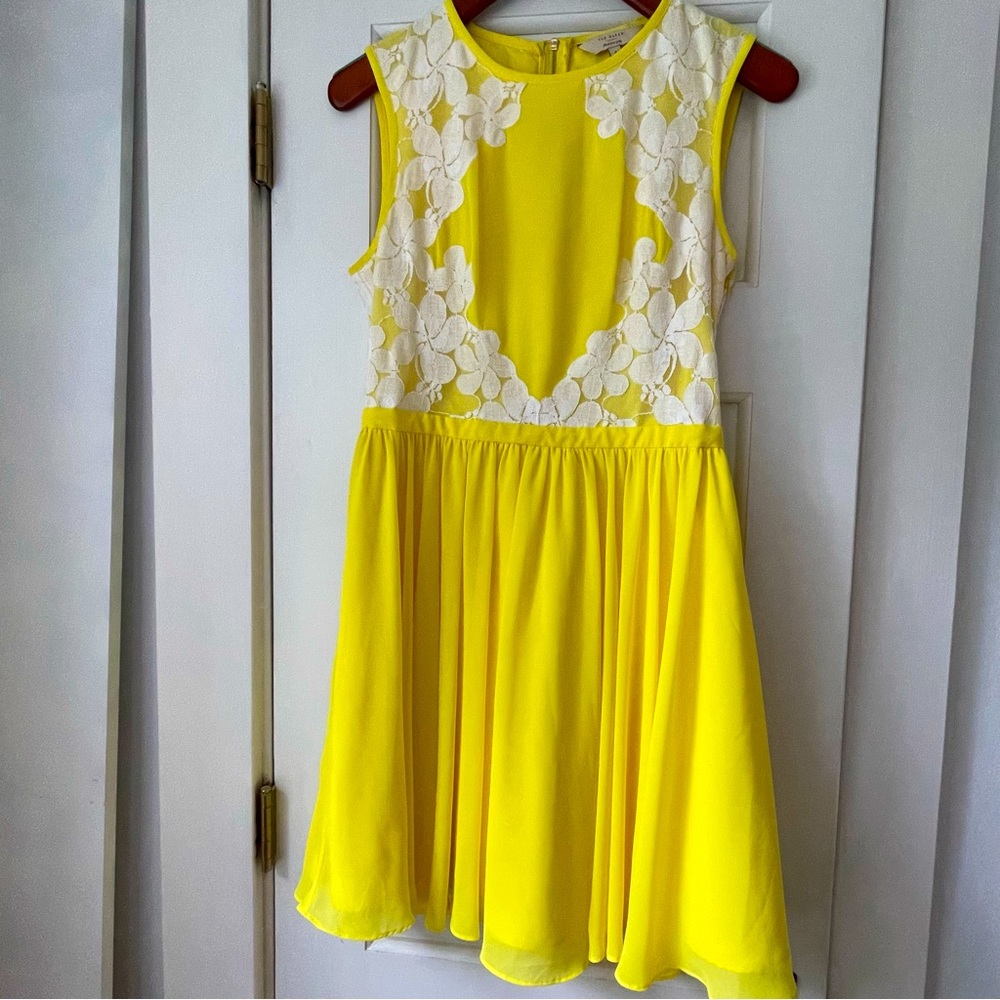 Ted Baker yellow floral party dress 👗